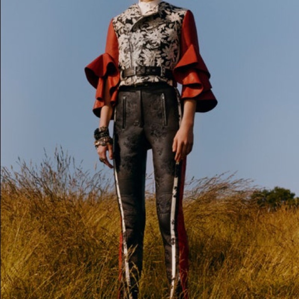 ALEXANDER MCQUEEN LEATHER BIKER JACKET. - Picture 4 of 4